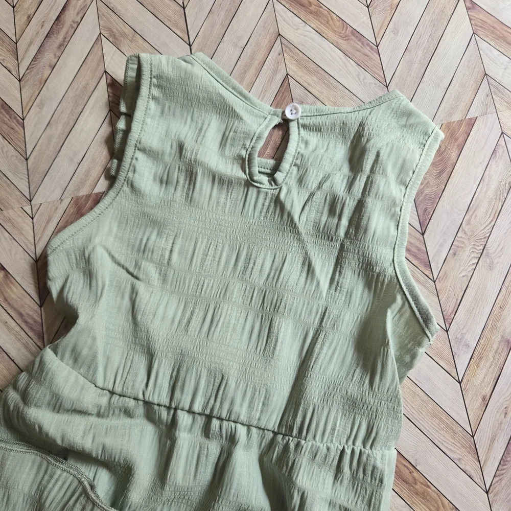 Girl's Sage Green Ruffle Dress Floral Sundress Lightweight Summer Outfit 6-7Y